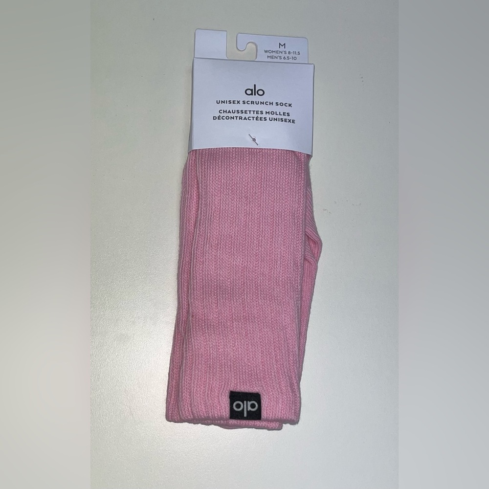ALO Yoga Vibrant Pink Unisex Scrunch Socks - Picture 3 of 5